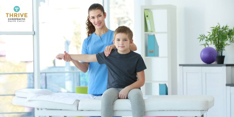 What are the important indicators that my child should see a chiropractor
